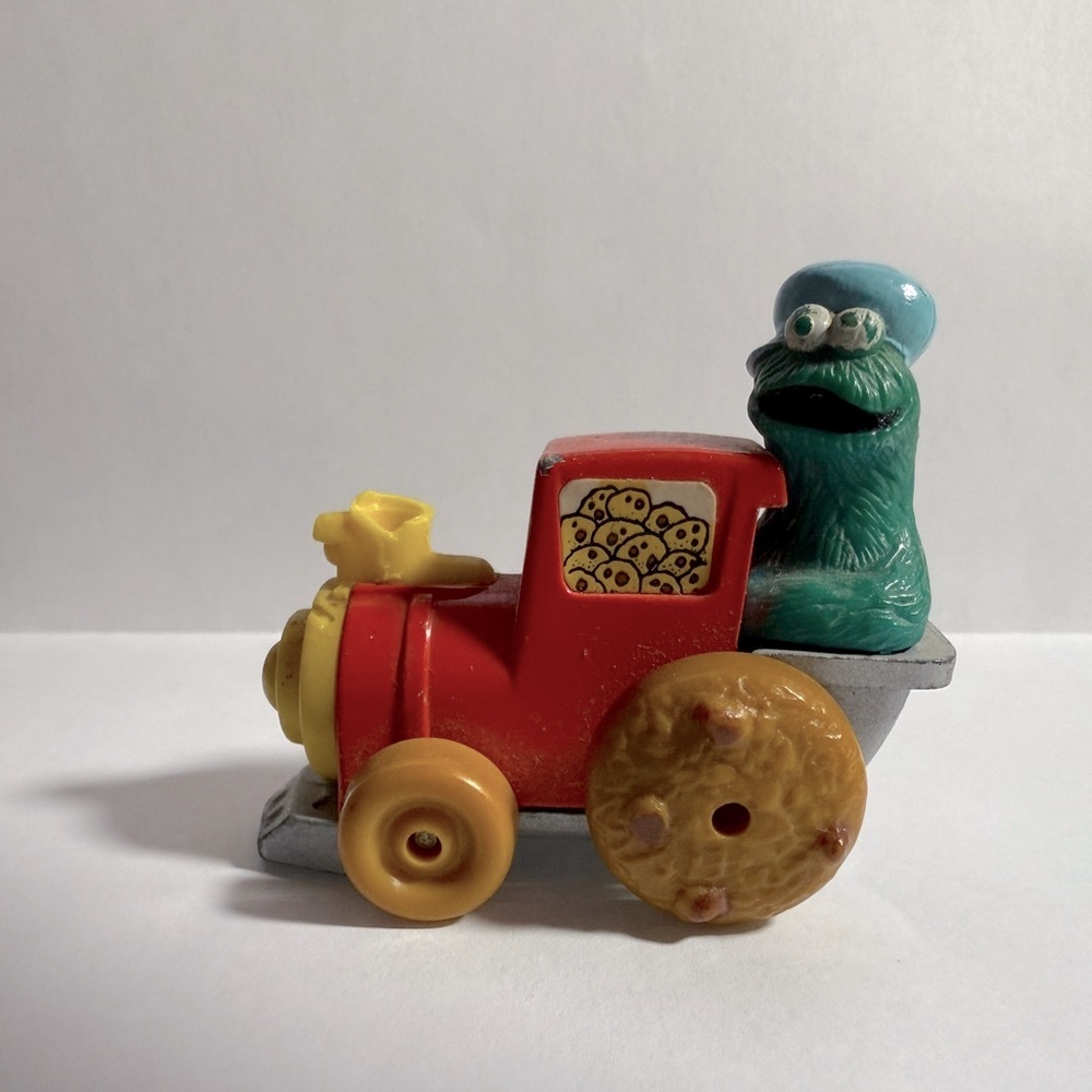 Hasbro Cookie Monster Muppets Die-cast Locomotive Toy Vintage 1981